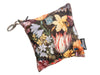 Mai Handtasche Ambrosius Bosschaert „Stillleben mit Blumen in einer Wan-Li-Vase“