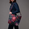 Beuteltasche Imagine „Pfingstrosen Nacht“