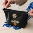 Kosmetiktasche „Goldene Biene