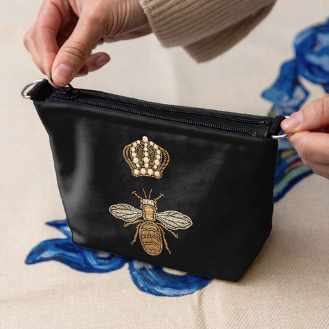 Kosmetiktasche „Goldene Biene