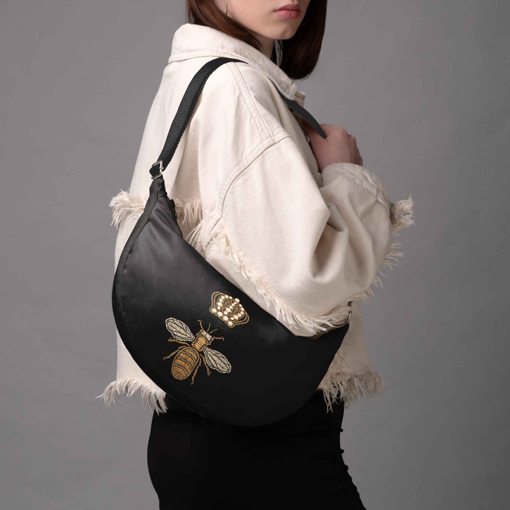Hobo bag „Goldene Biene“