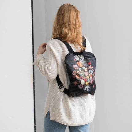 Rucksack Nr. 1 Ambrosius Bosschaert „Ein Blumenstillleben“