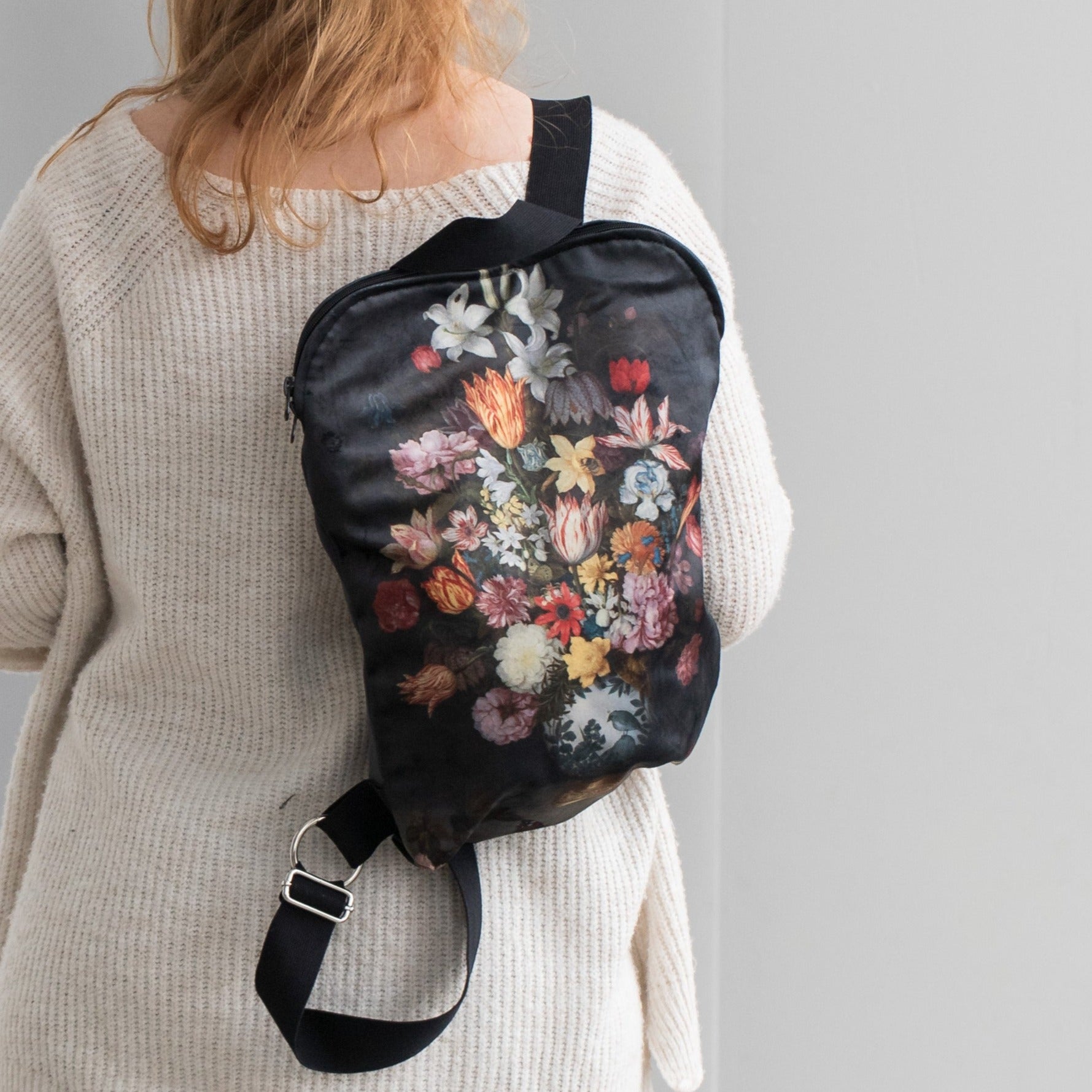 Rucksack Nr. 1 Ambrosius Bosschaert „Ein Blumenstillleben“