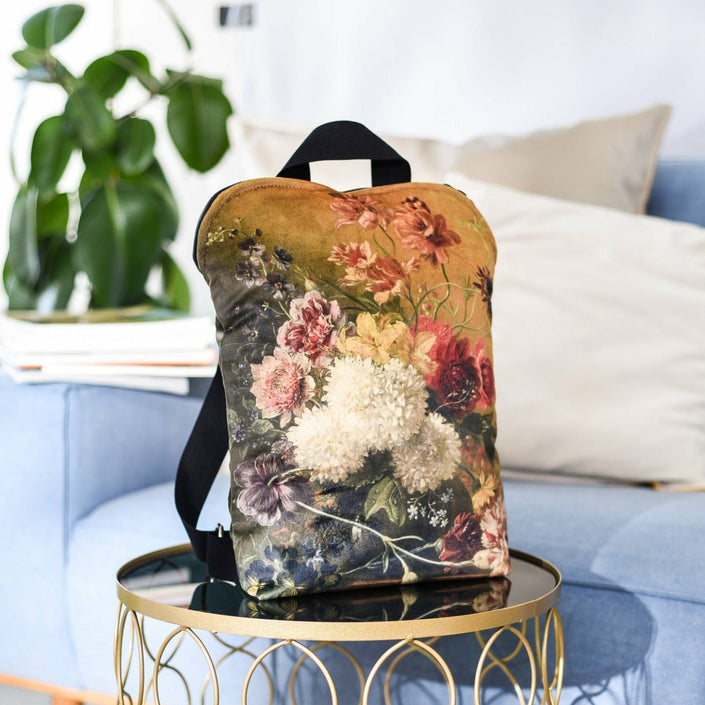 Rucksack Nr. 1 Gregorius van Os „Stillleben mit Blumen“