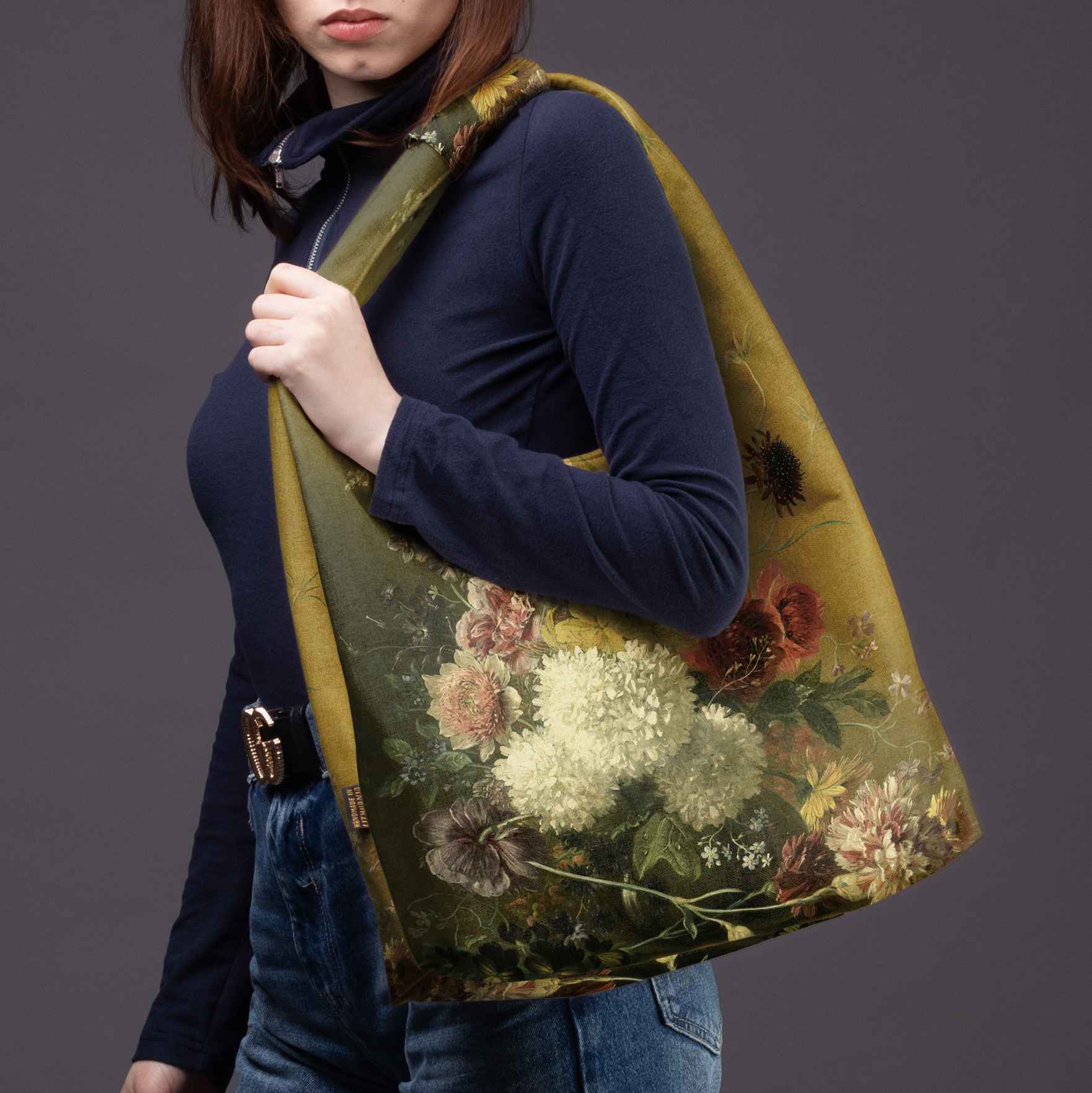 Mai Handtasche Premium Gregorius van Os „Stillleben mit Blumen“