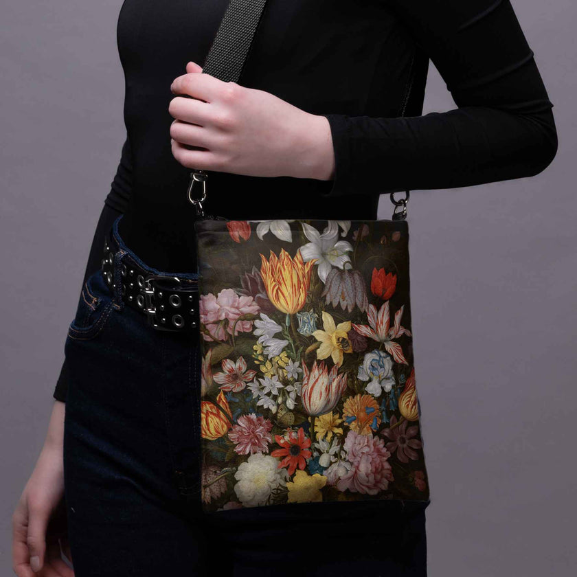 Umhängetasche Ambrosius Bosschaert „Stillleben mit Blumen in einer Wan-Li-Vase