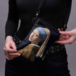 Handytasche Johannes Vermeer „Das Mädchen mit dem Perlenohrring“