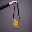 Handytasche Gustav Klimt „Der Kuss“