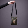 Handytasche Imagine „Heidnische Frau“