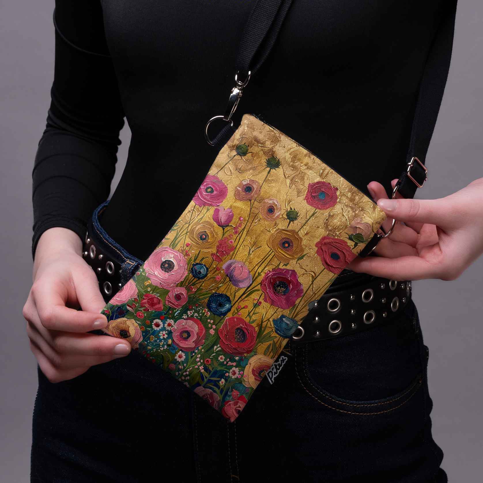 Handytasche Imagine „Blumen für Klimt“