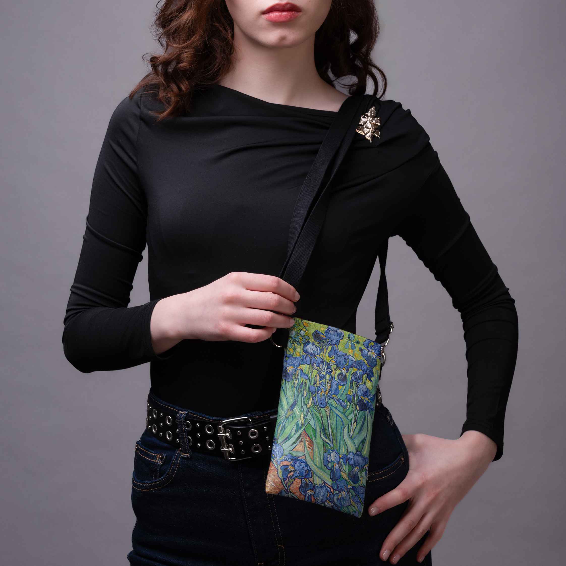 Handytasche Vincent Van Gogh „Iris“