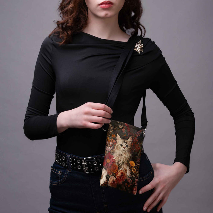 Handytasche Imagine „Rokoko Katze“