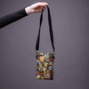Handytasche Ambrosius Bosschaert „Stillleben mit Blumen in einer Wan-Li-Vase“