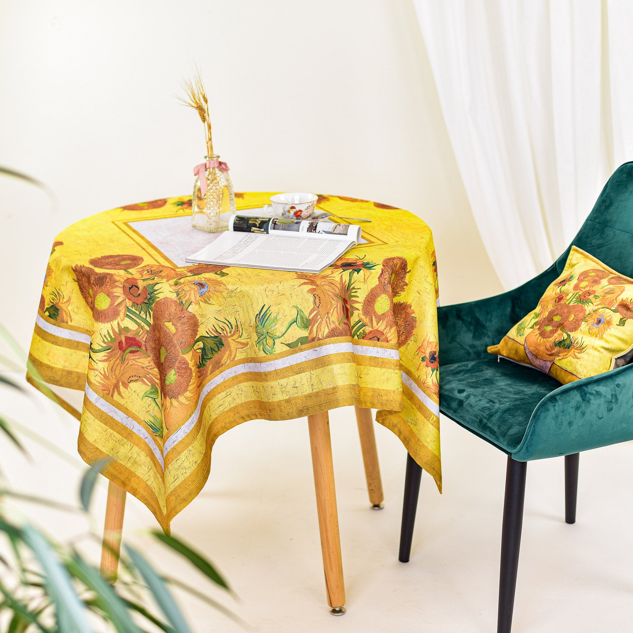 Tischdecke aus recyceltem Stoff Vincent van Gogh „Sonnenblumen“