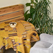 Tischdecke aus recyceltem Stoff Gustav Klimt „Der Kuss“ 